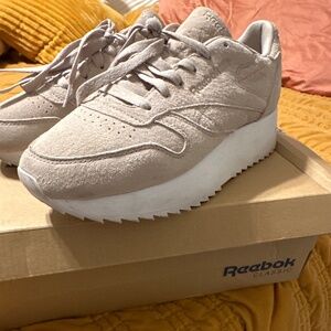 Reebok classics